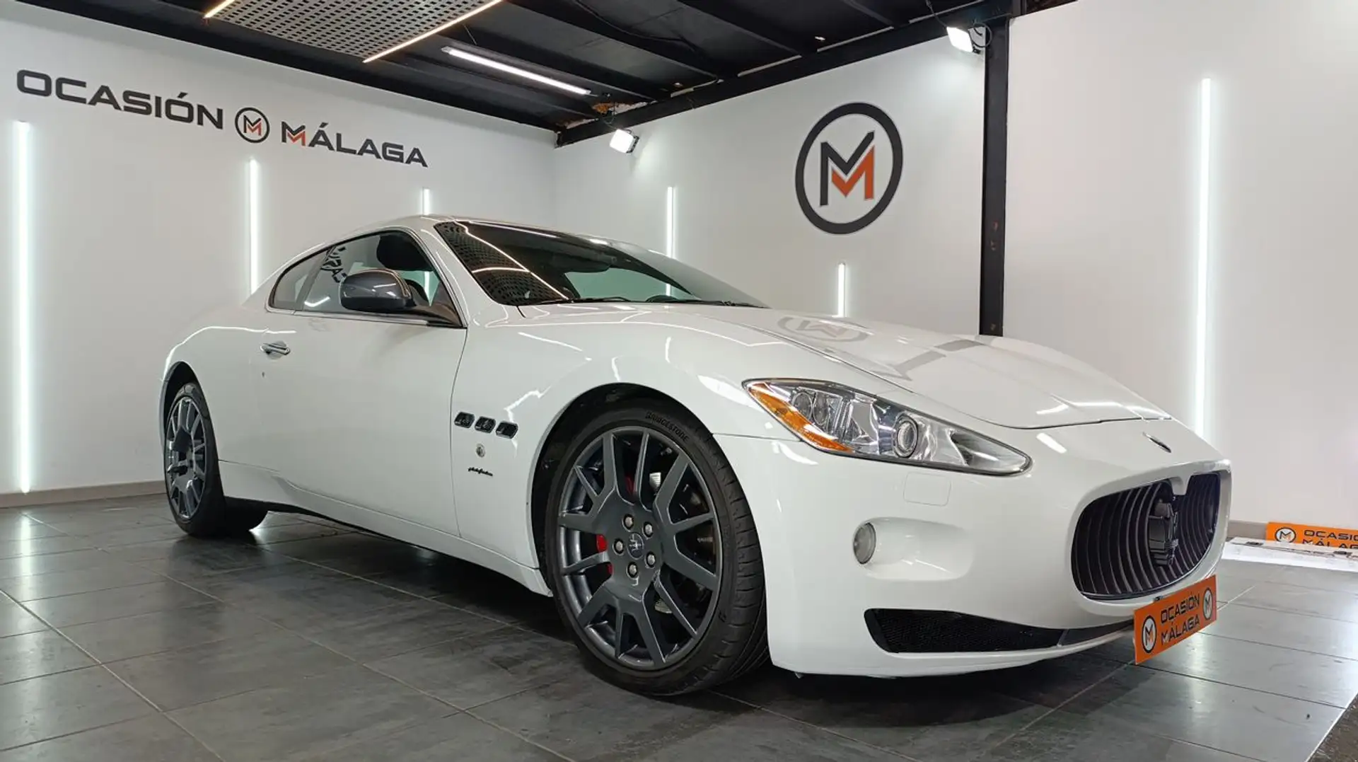Maserati GranTurismo Aut. Blanco - 1