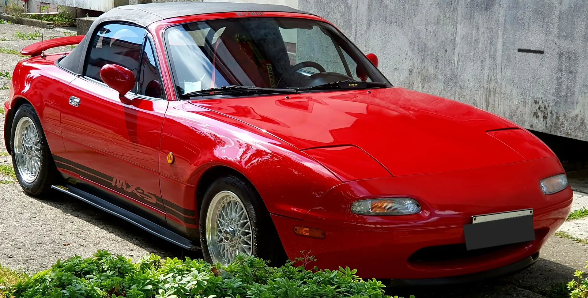 Mazda MX-5 NA Rouge - 1