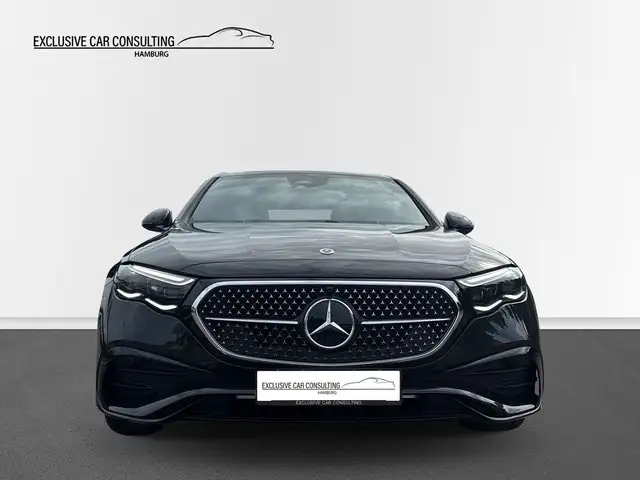 Mercedes-Benz E-Class view 2