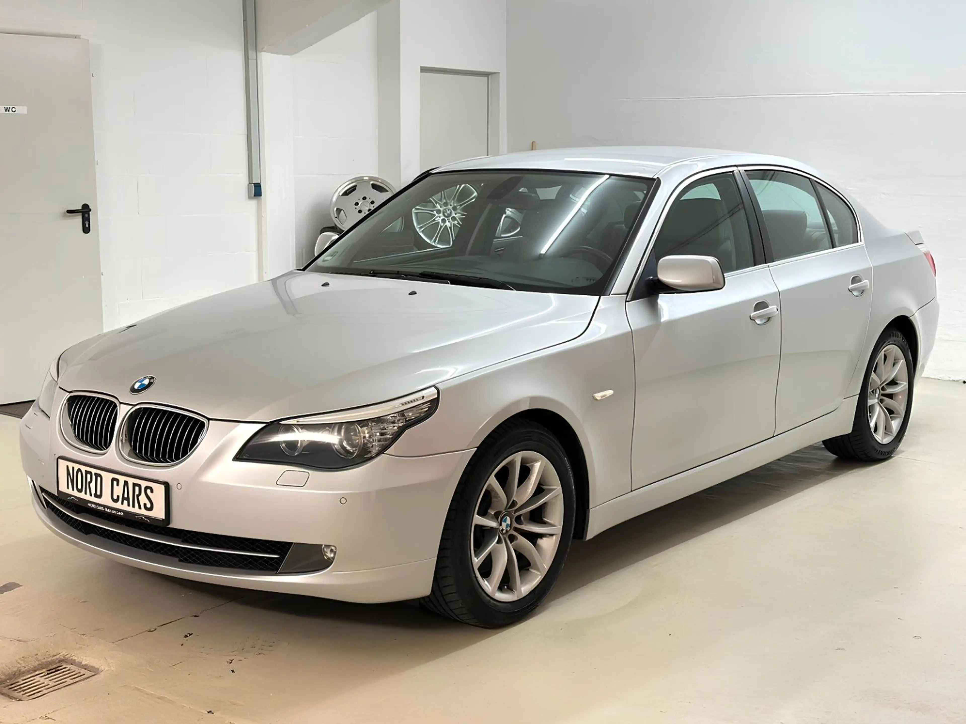 BMW 550 i  V8 *1.HAND *XENON *SHZ *PDC *TEMPO *MEMORY — photo 5