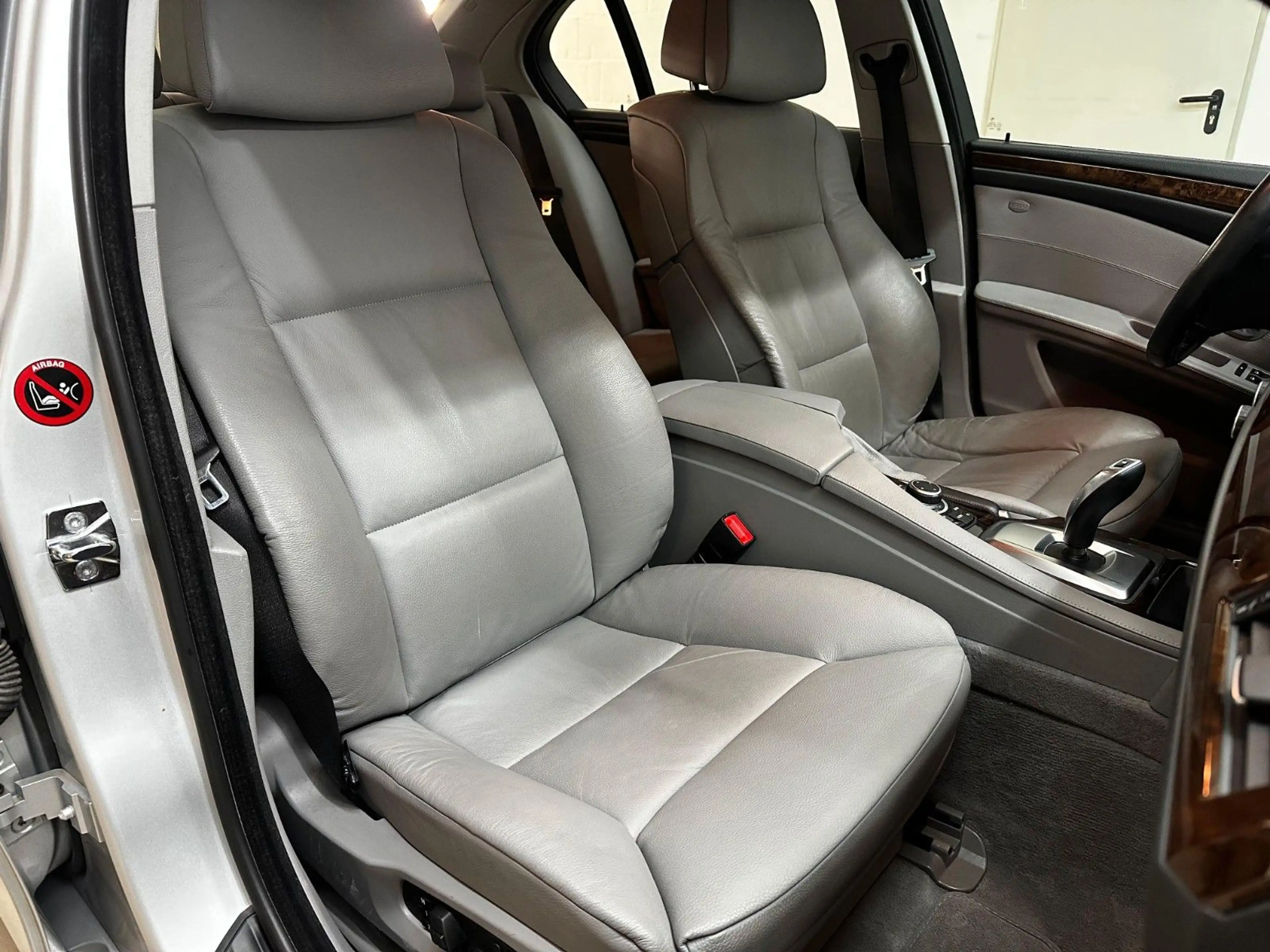 BMW 550 i  V8 *1.HAND *XENON *SHZ *PDC *TEMPO *MEMORY — photo 14