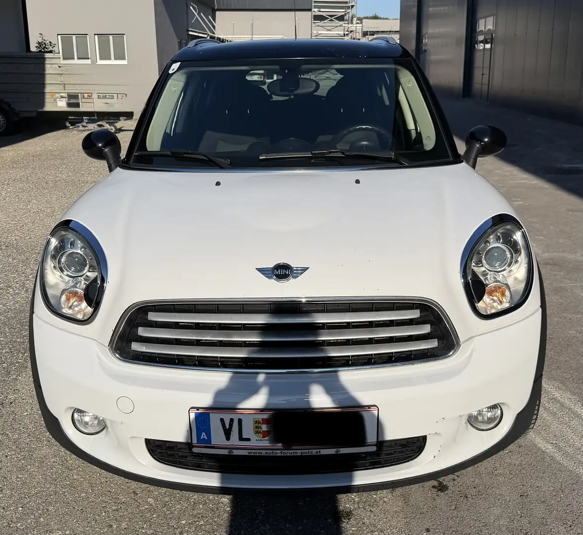 MINI Countryman D Austrian Pepper Allrad Weiß - 1