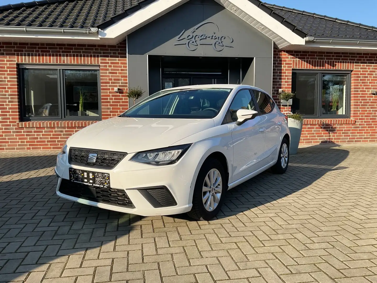 SEAT Ibiza 1.0 TSI Style,VirtualCockpit,SmartLink Wit - 1