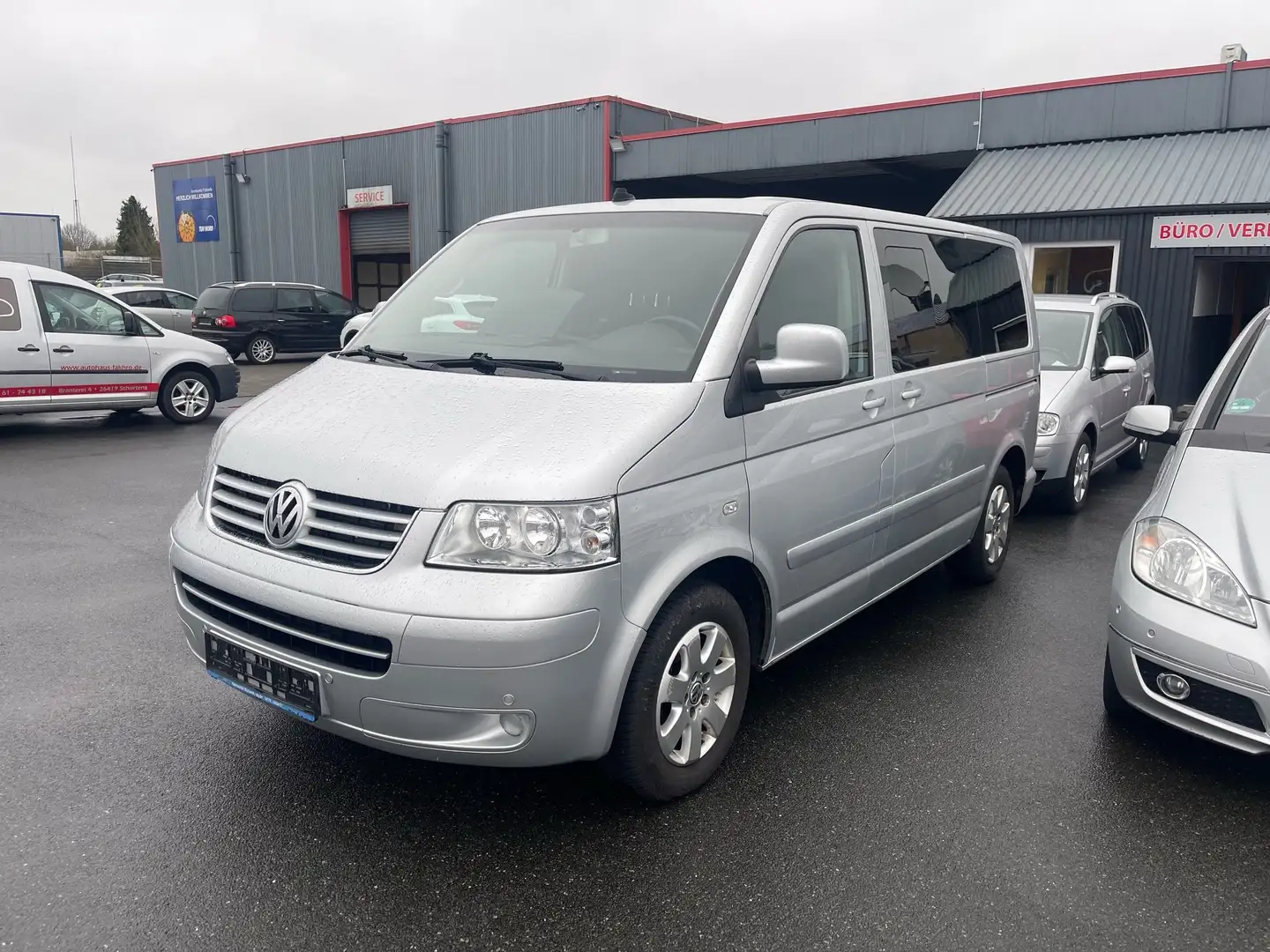 Volkswagen T5 Multivan Multivan Comfortline 2.5 TDI **Turboschaden** Gris - 1