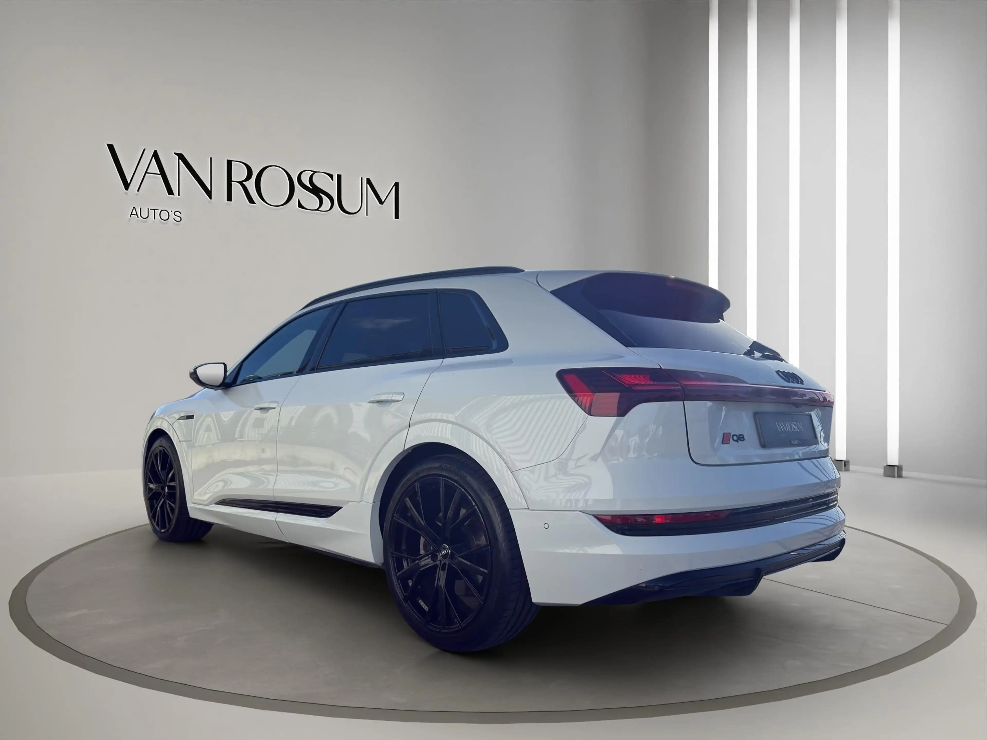 Audi e-tron e-tron 50 quattro Launch edition Black | Pano | S- — photo 5