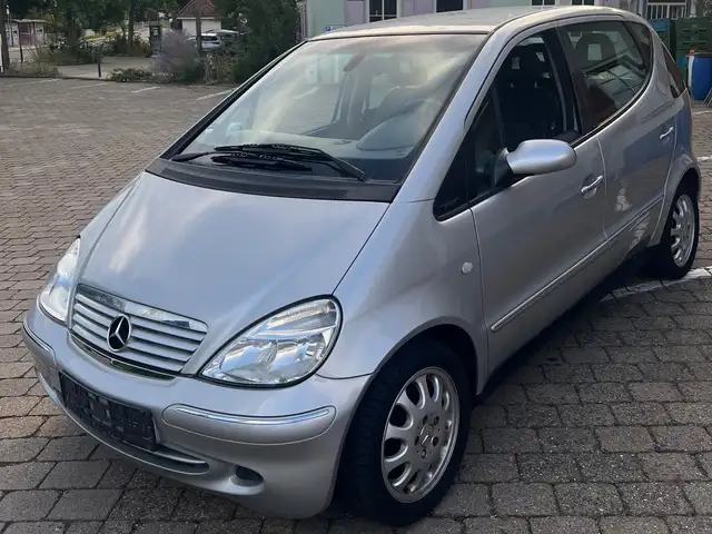 Mercedes-Benz A 140 A-Klasse Avantgarde ca 100.000km TÜV + Service NEU!!!