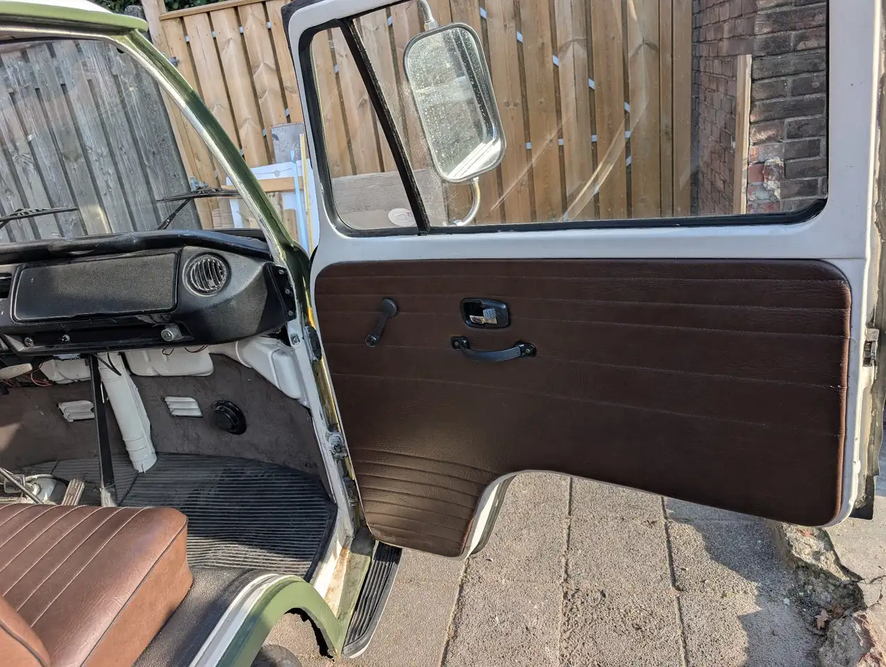 Volkswagen t2a bankenbus, foto 3