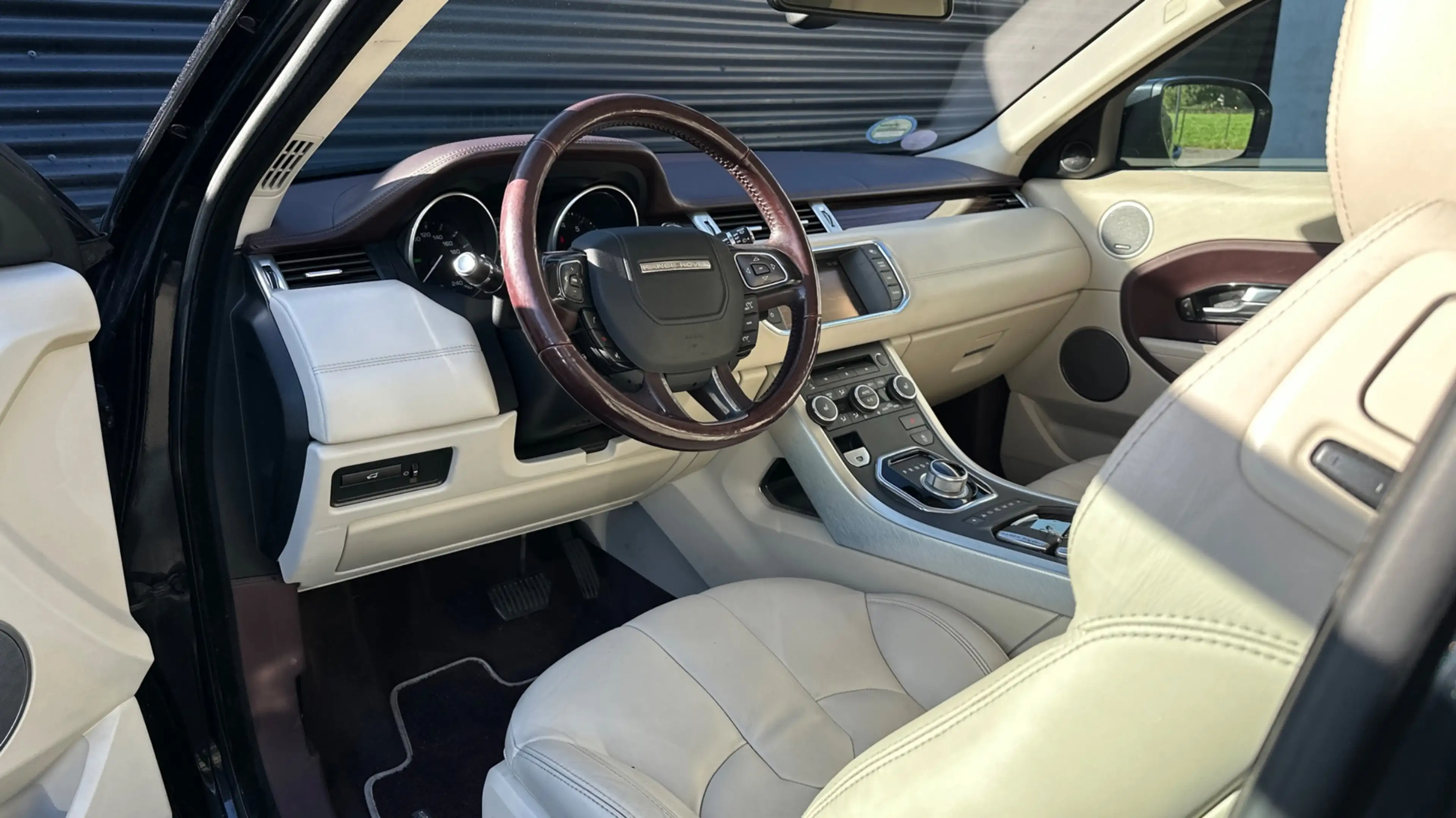 Land Rover Range Rover Evoque Coupé 2.0 Prestige | Meridian | Trekhaak | Two ton — photo 3