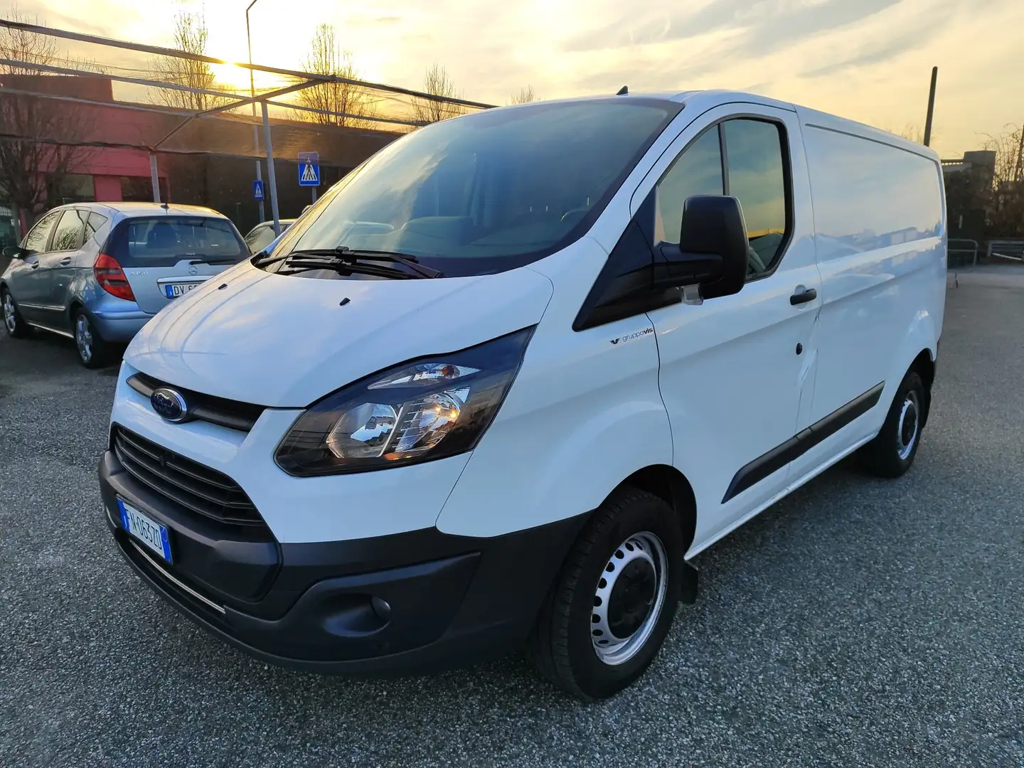 Ford Transit 2.0 Tdci H1 - L1 Euro 6 - Prezzo finale, no IVA - Bianco - 2