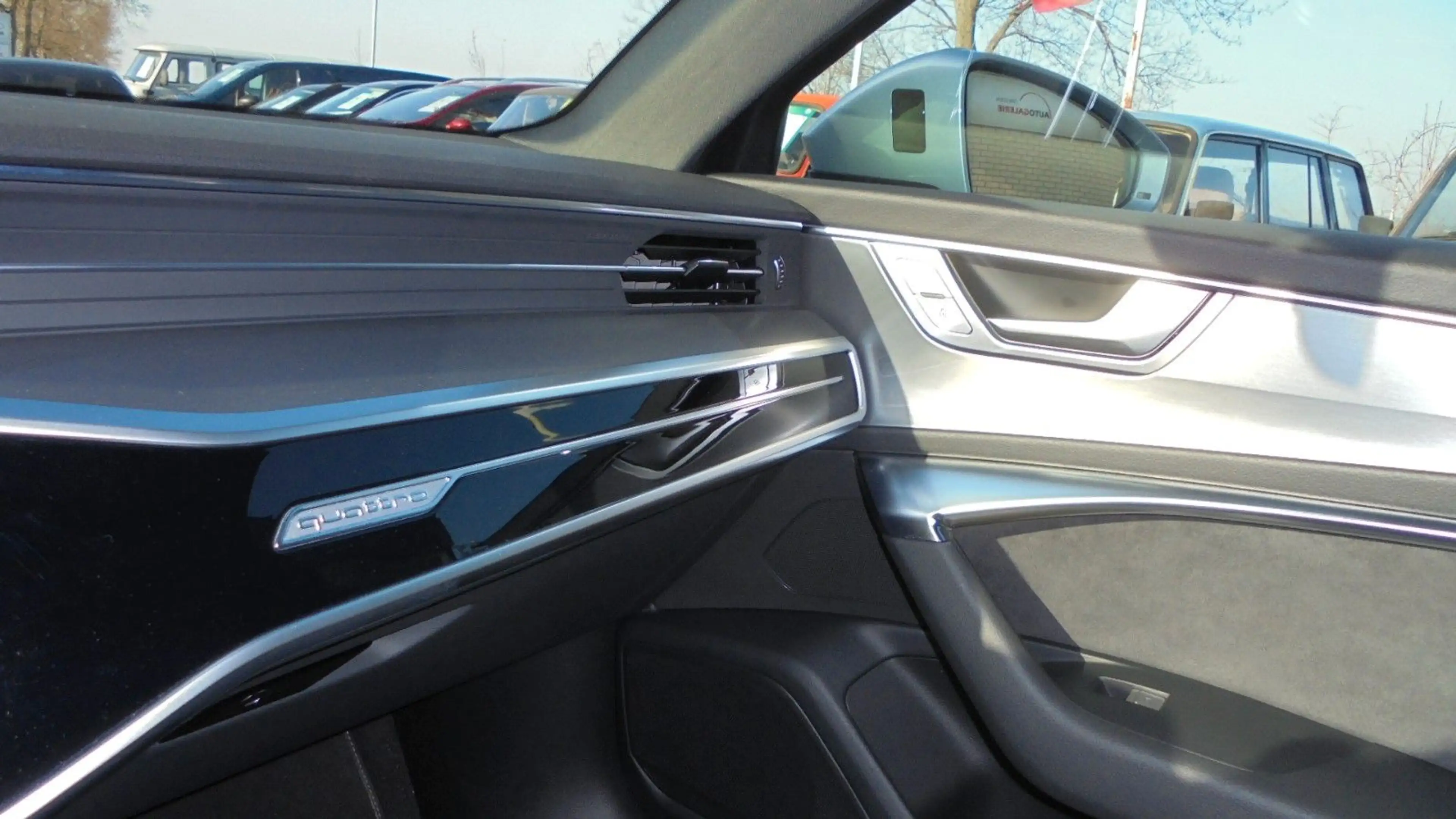 Audi A6 Avant 55 TFSI quattro sport, Panoramadach,LED — photo 11
