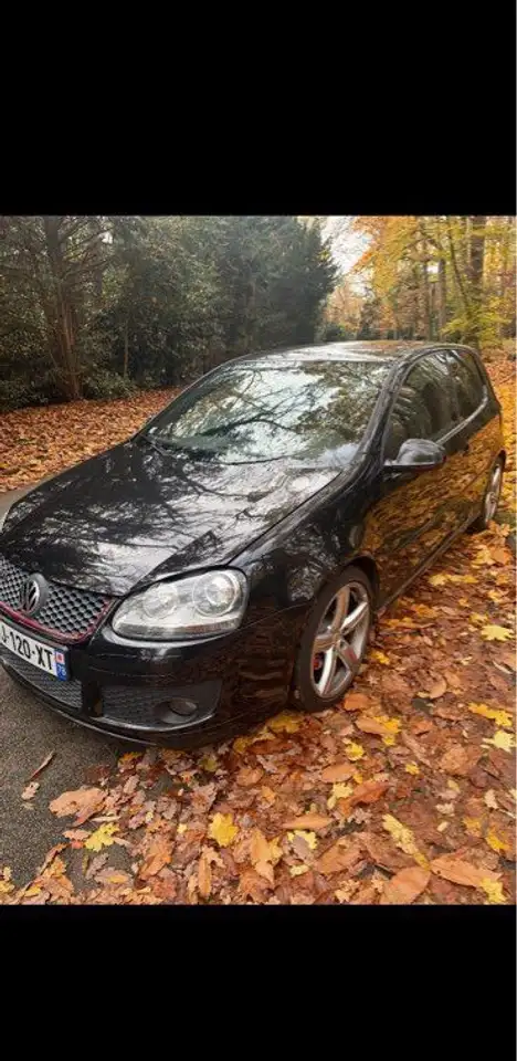 Volkswagen Golf gti pirelli