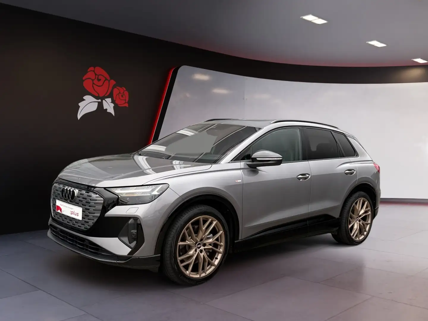 Audi Q4 e-tron 50 quattro S-line AHK RFK Pano ACC Matrix-LED Nav Gris - 2