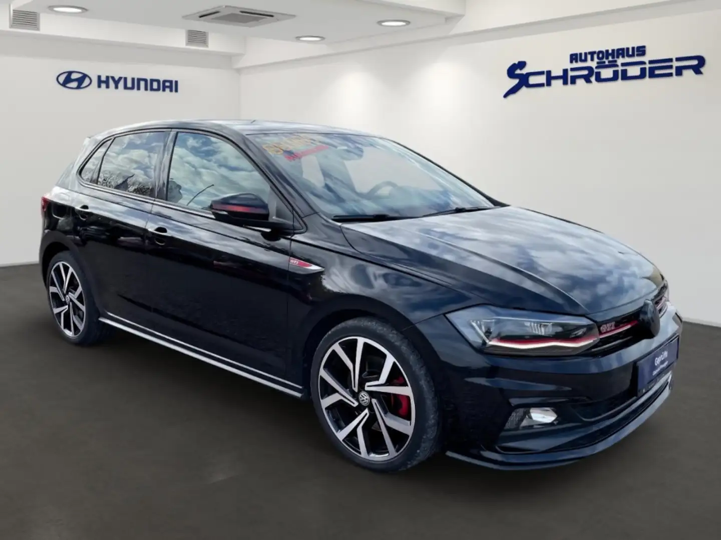 Volkswagen Polo 2.0 TSI GTI DSG LED Climatronic Sitzheizung Nebel Noir - 2