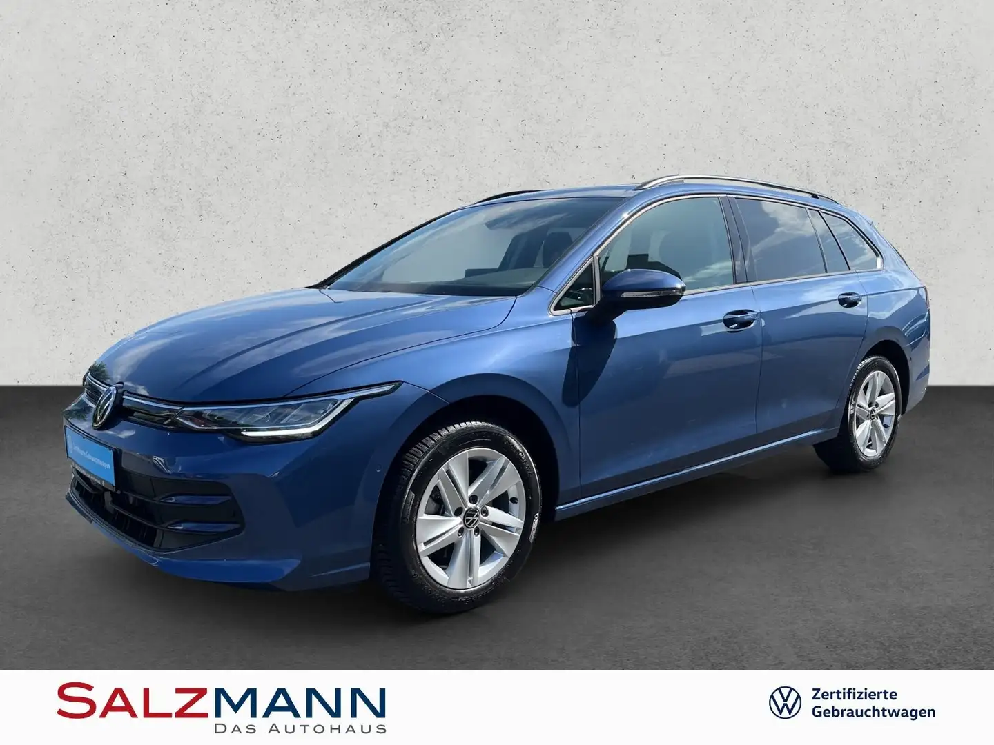 Volkswagen Golf VIII Var. 1.5 eTSI DSG Navi, AHK, Dach, Kam Blau - 1