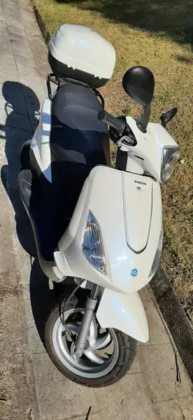 Piaggio Fly 125 - foto 2
