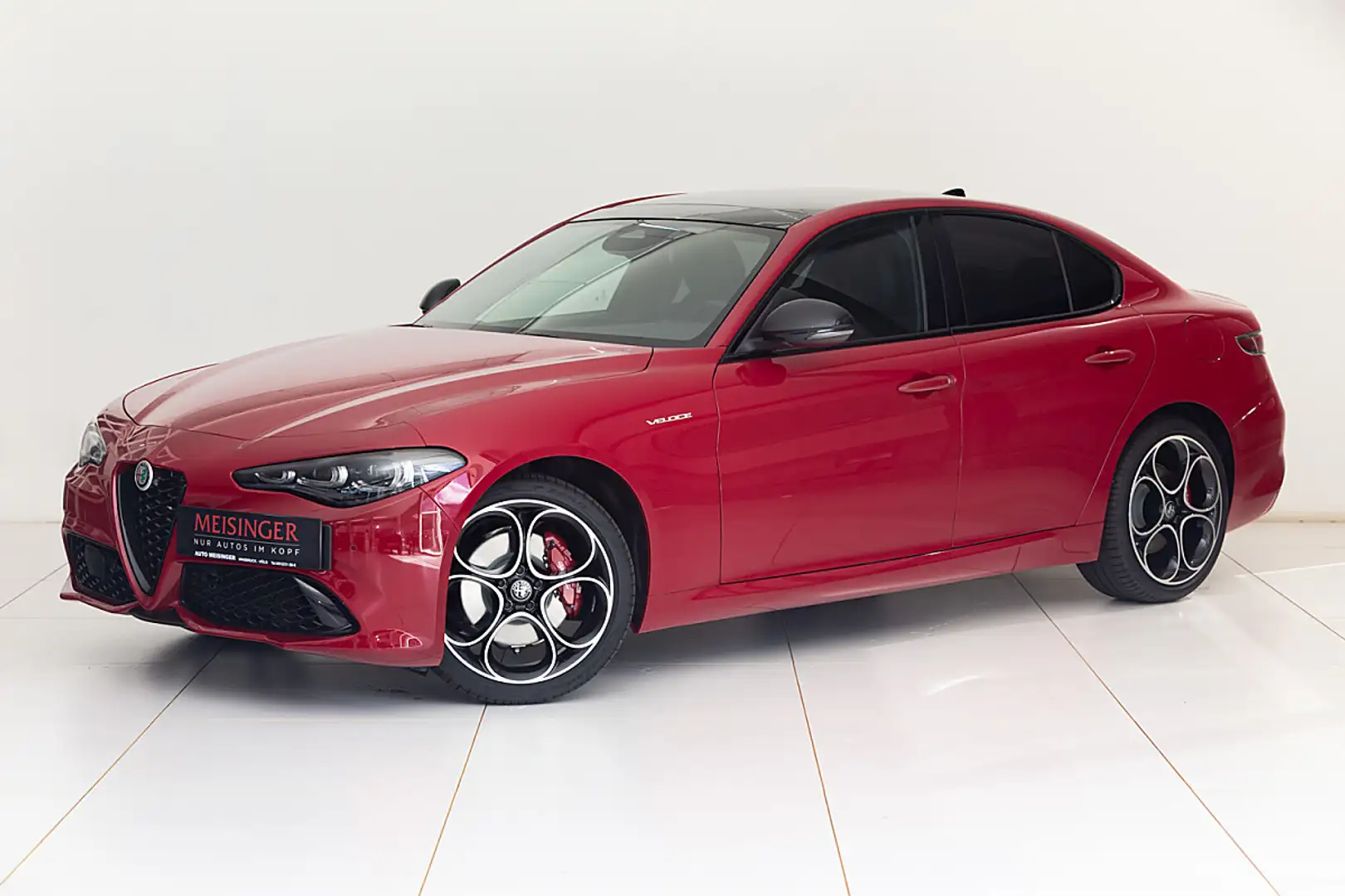Alfa Romeo Giulia Veloce 2,2 16V 210 AT8 Q4 AWD Rot - 1