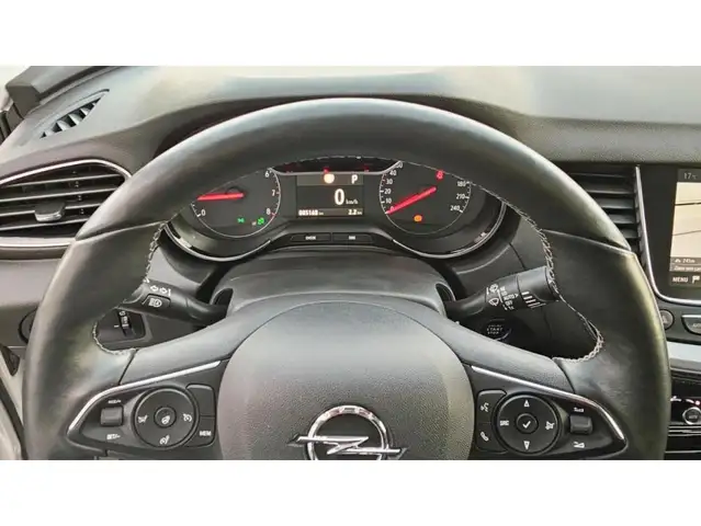 Opel Grandland X view 5
