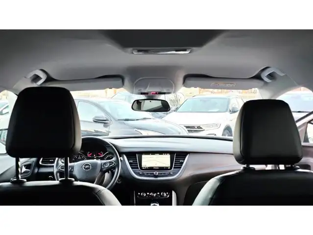 Opel Grandland X view 15