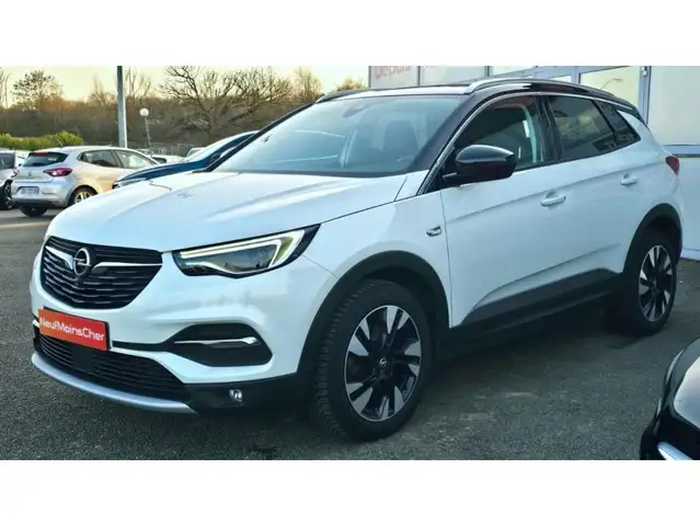 Opel Grandland X view 18