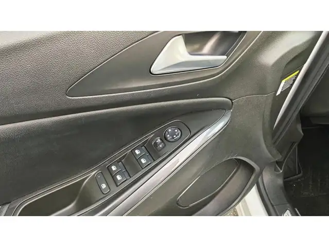 Opel Grandland X view 26