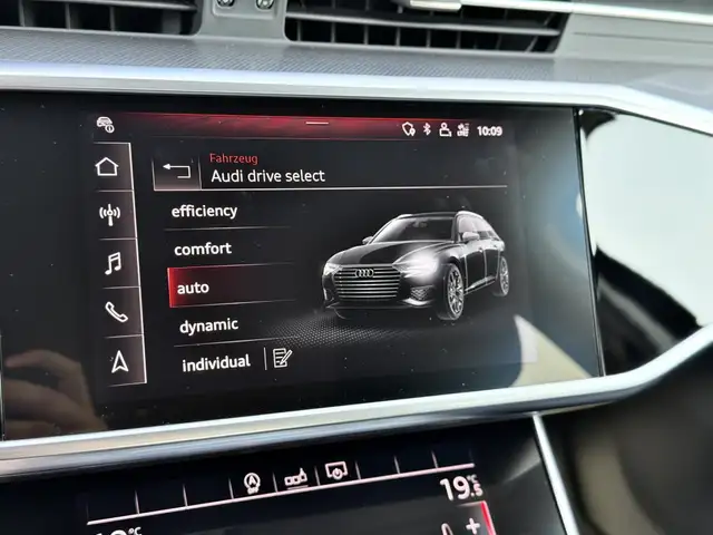 Audi A6 view 22