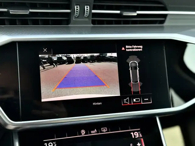 Audi A6 view 21