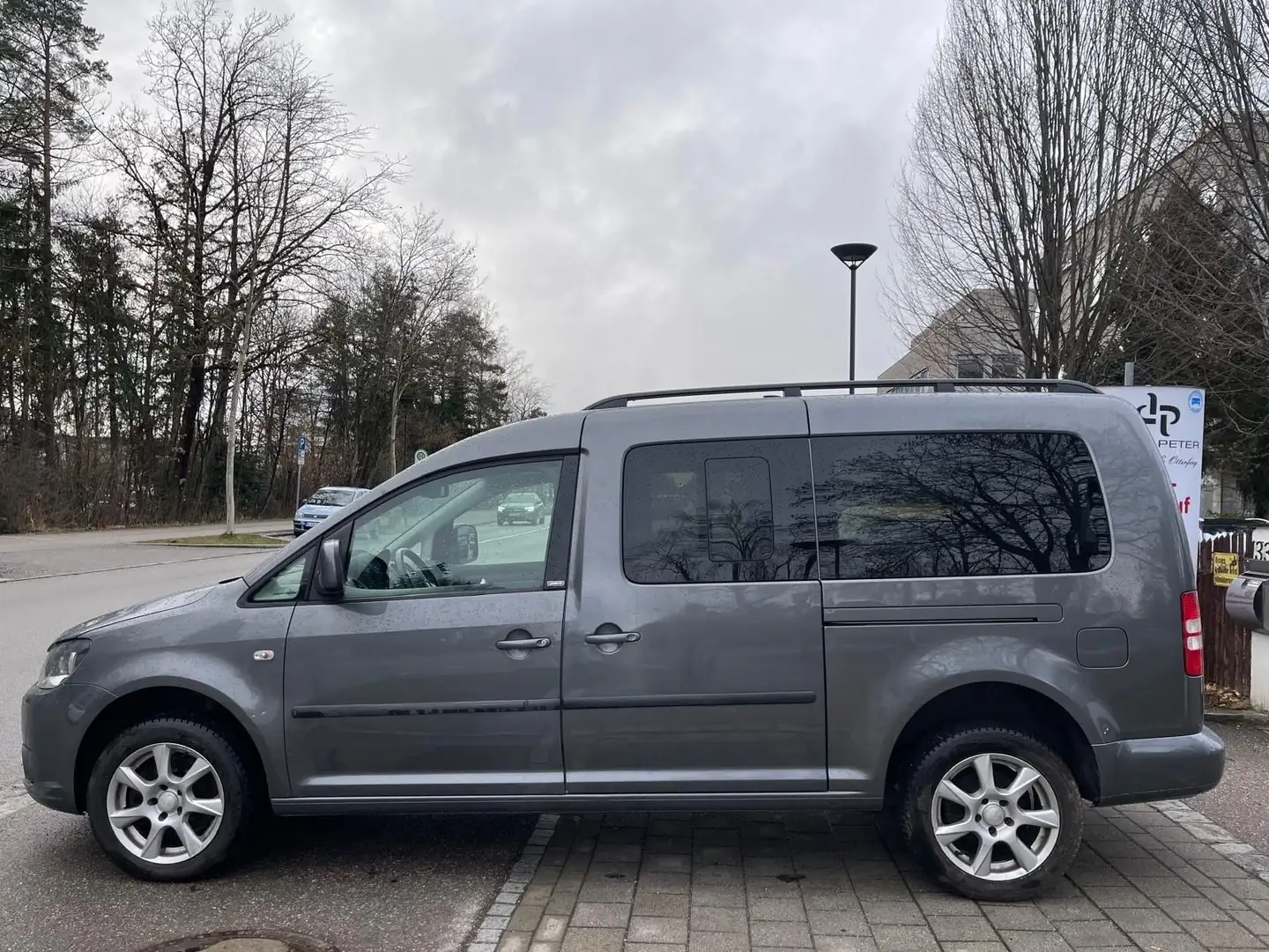 Volkswagen Caddy Kasten/Kombi Maxi JAKO-O Edition 4Motion Grau - 2