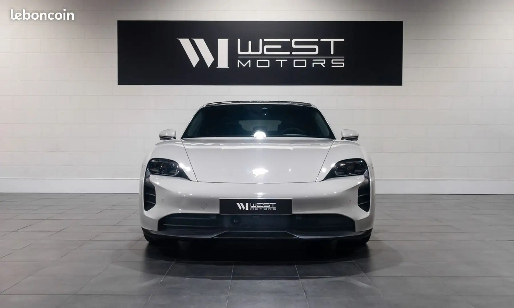 Porsche Taycan GTS Sport Turismo 598 – FRANÇAIS Pack Roues AR Dir Gris - 2
