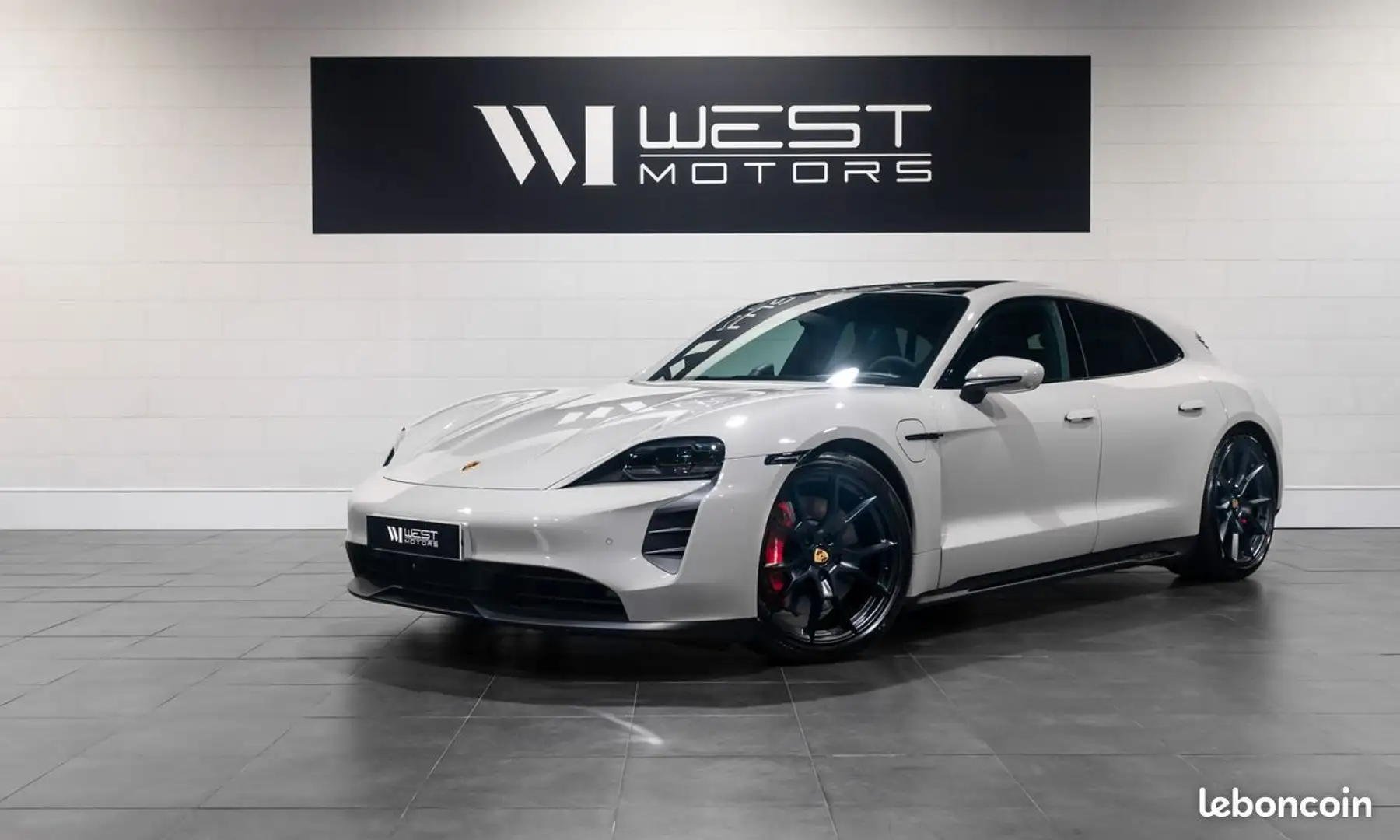 Porsche Taycan GTS Sport Turismo 598 – FRANÇAIS Pack Roues AR Dir Gris - 1