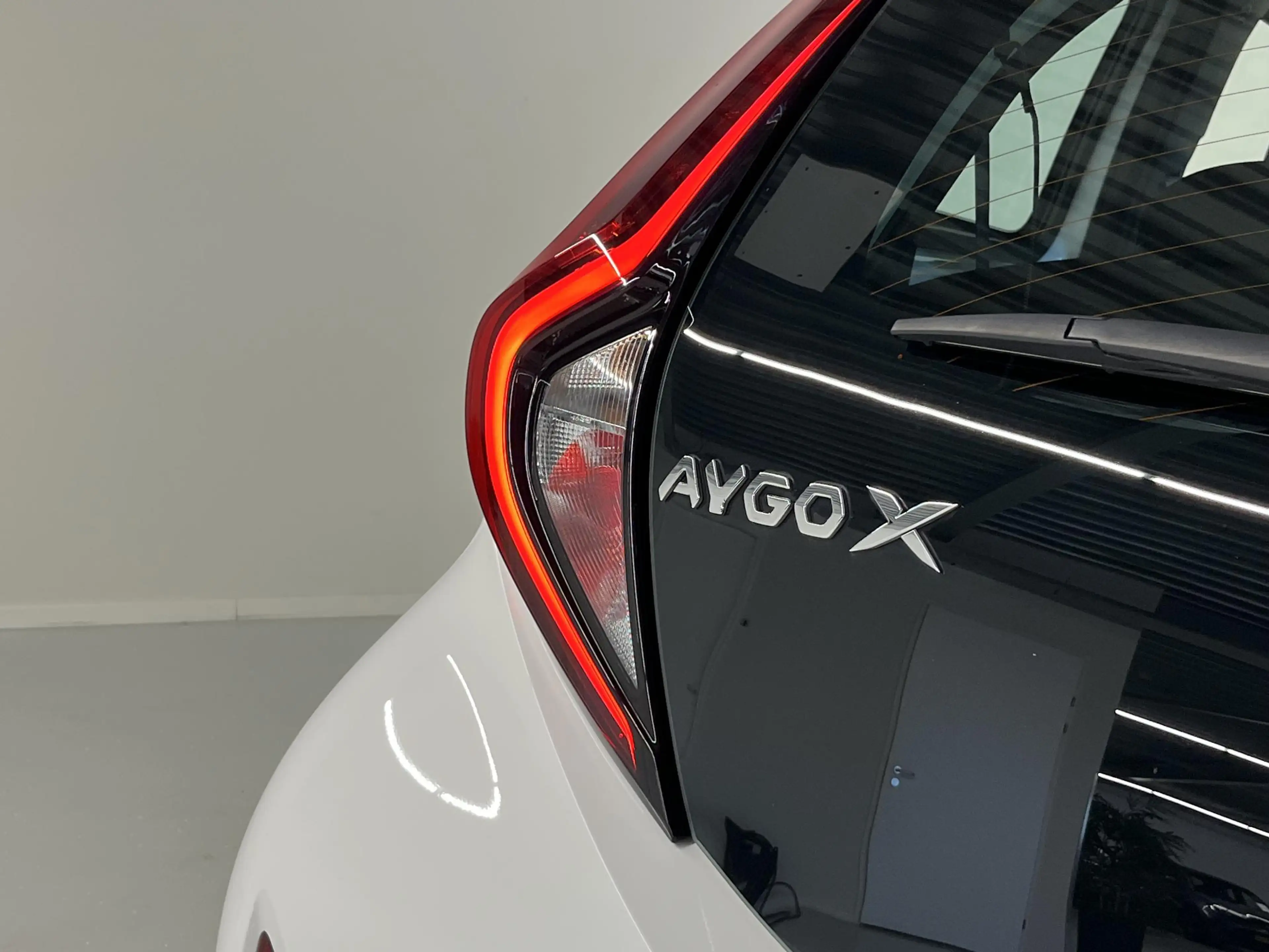 Toyota Aygo X 1.0 VVT-i MT Play — photo 7