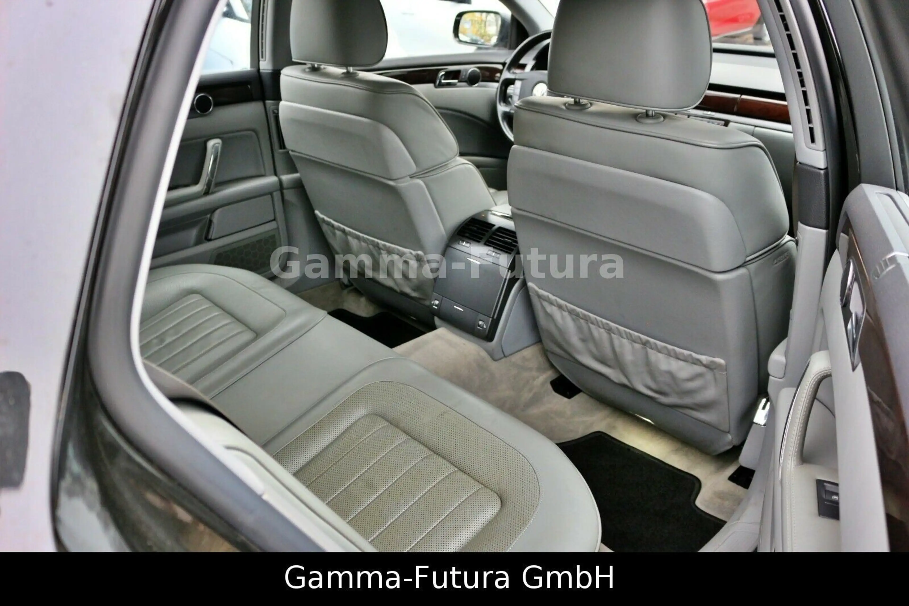 Volkswagen Phaeton V8 4Motion Leder Bi-Xenon Stand-Heizung — photo 11