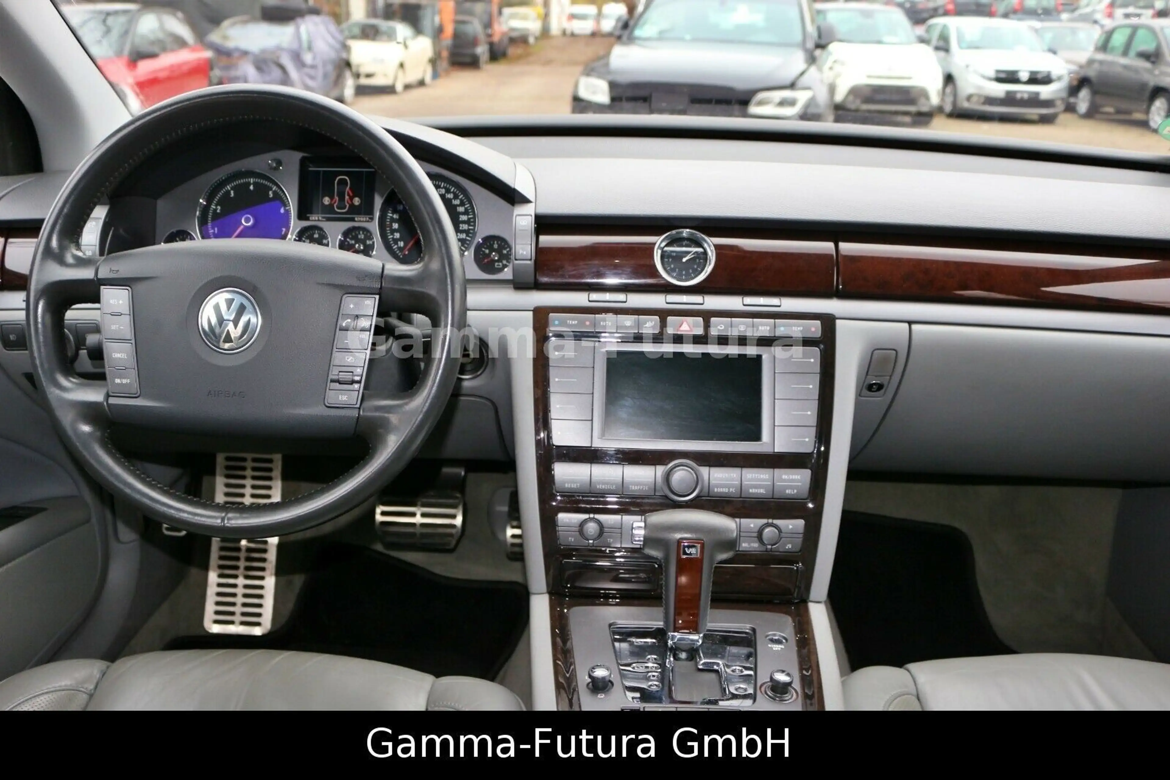 Volkswagen Phaeton V8 4Motion Leder Bi-Xenon Stand-Heizung — photo 13