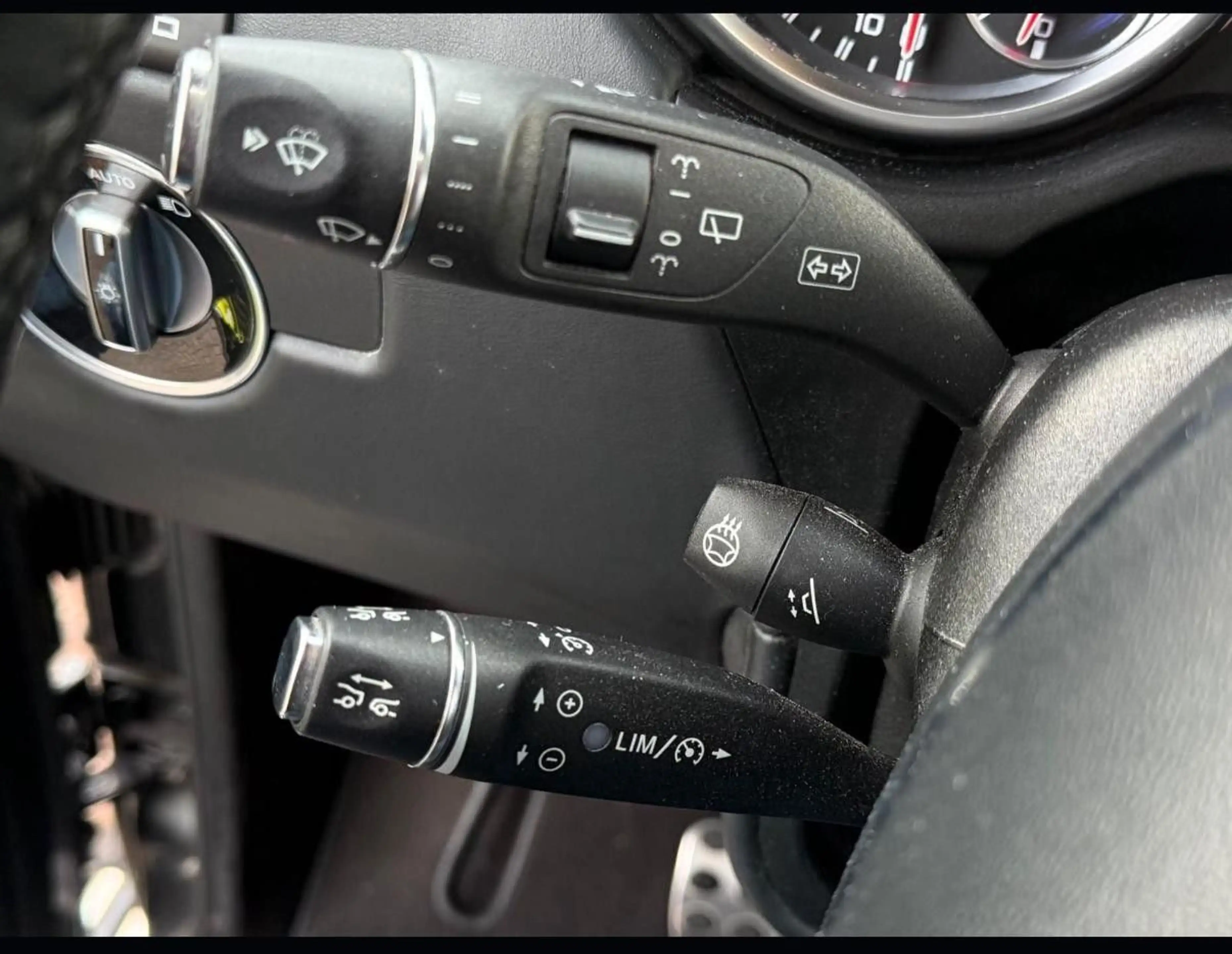 Mercedes-Benz G 63 AMG G63 AMG DESIGNO EXKLUSIV*H&K*MEMORY* — photo 9