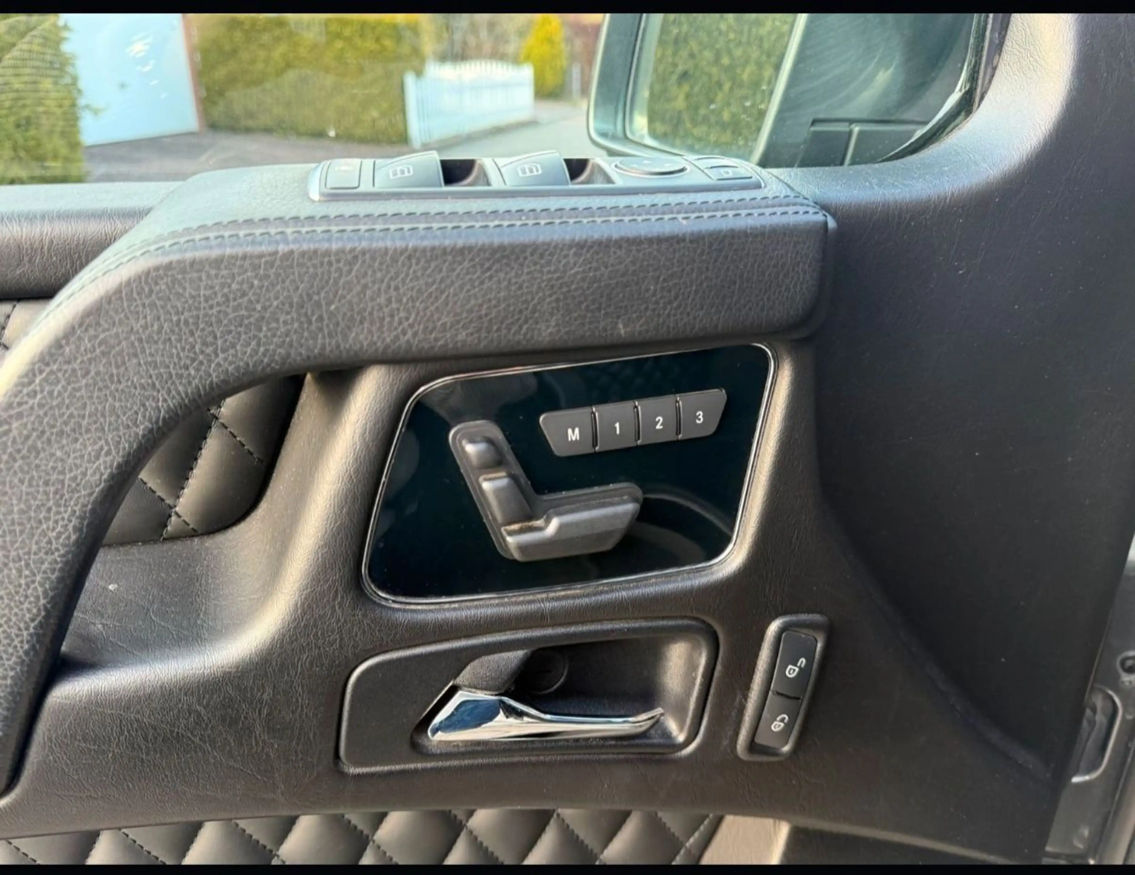 Mercedes-Benz G 63 AMG G63 AMG DESIGNO EXKLUSIV*H&K*MEMORY* — photo 7