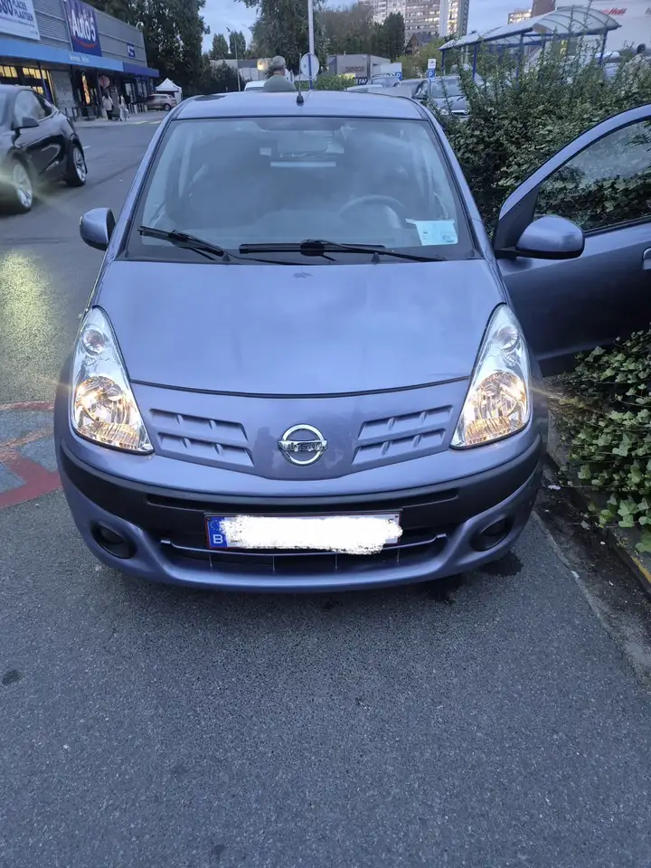 Nissan Pixo