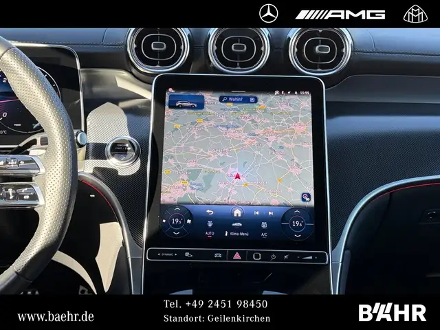 Mercedes-Benz GLC view 12