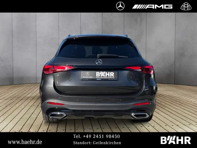 Mercedes-Benz GLC view 8