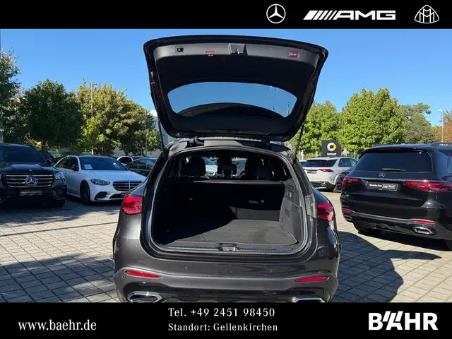 Mercedes-Benz GLC view 15