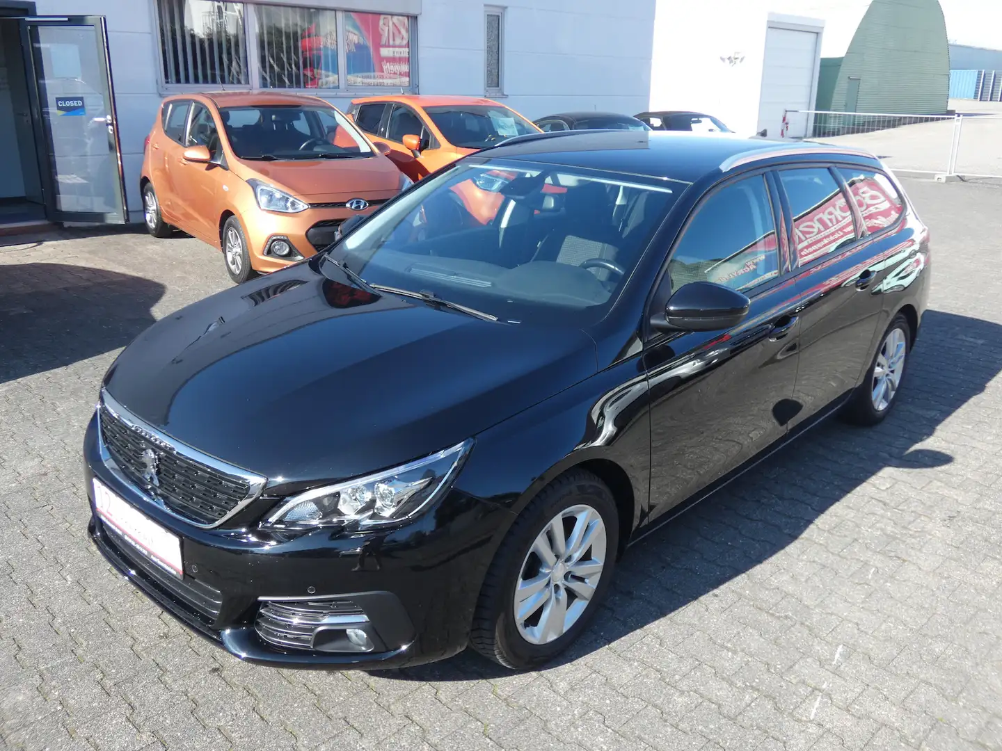 Peugeot 308 Active Business Automatik *KLIMA*NAVI*KAMERA Nero - 2
