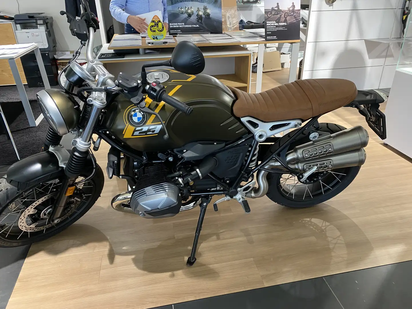 BMW R 12 nineT scrambler - 1