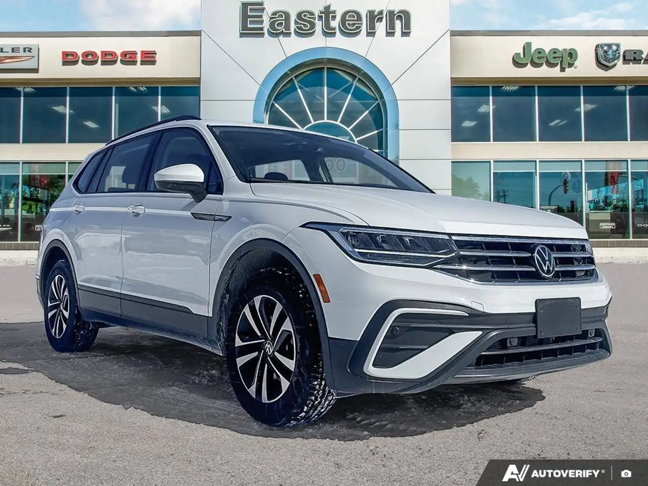 Volkswagen Tiguan снимка Volkswagen Tiguan