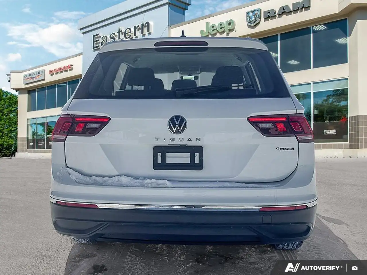 Volkswagen Tiguan снимка Volkswagen Tiguan