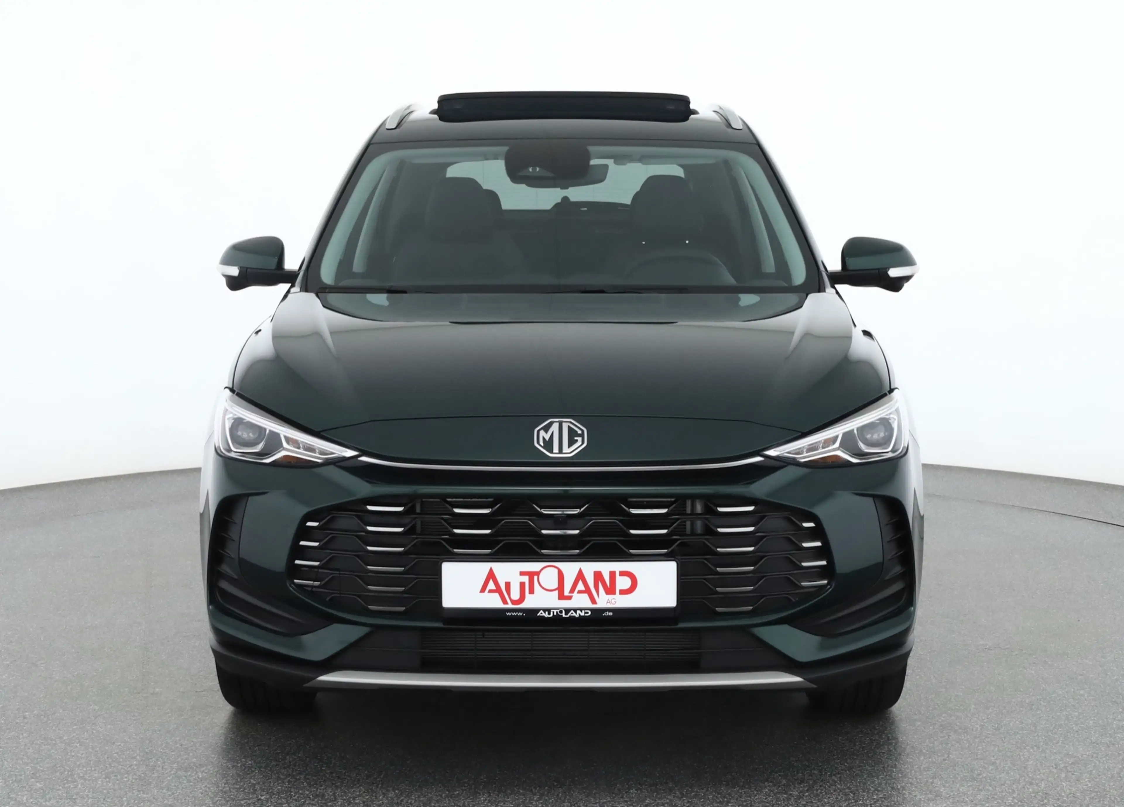 MG ZS 1.5 Hybrid Luxury Aut. LED ACC 360° Pano — photo 8
