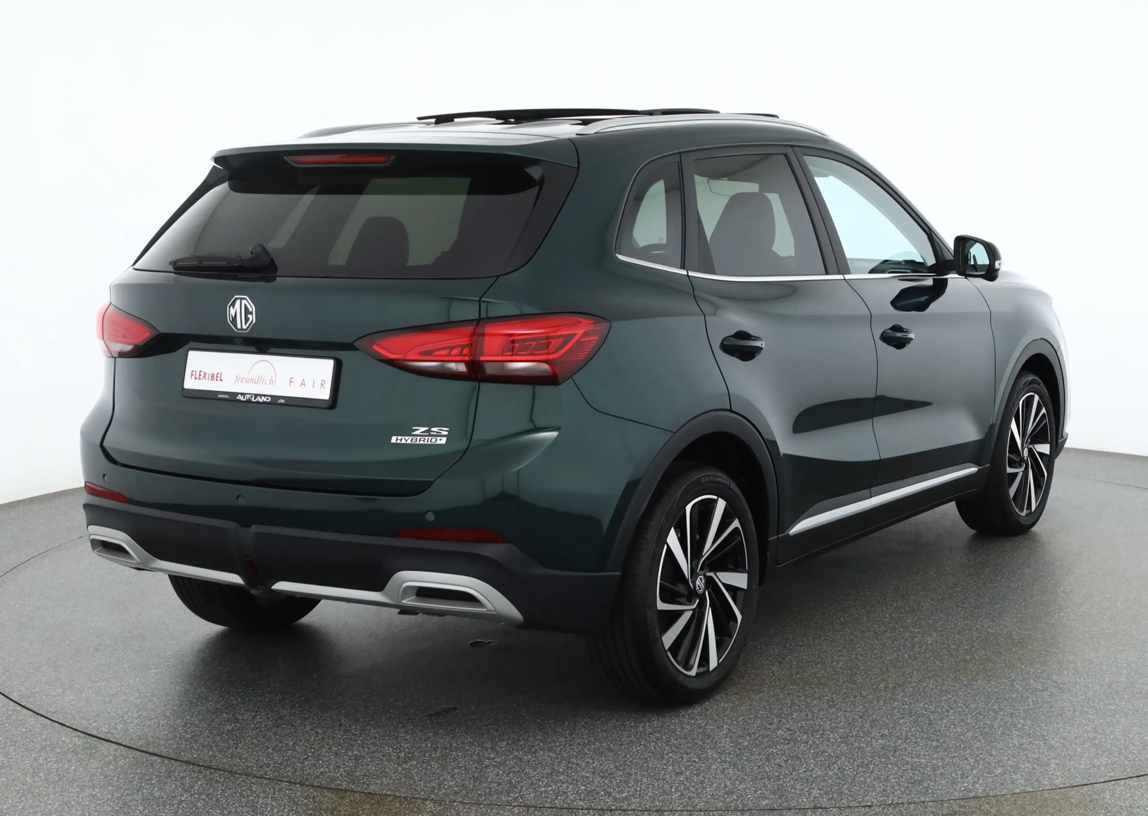 MG ZS 1.5 Hybrid Luxury Aut. LED ACC 360° Pano — photo 5
