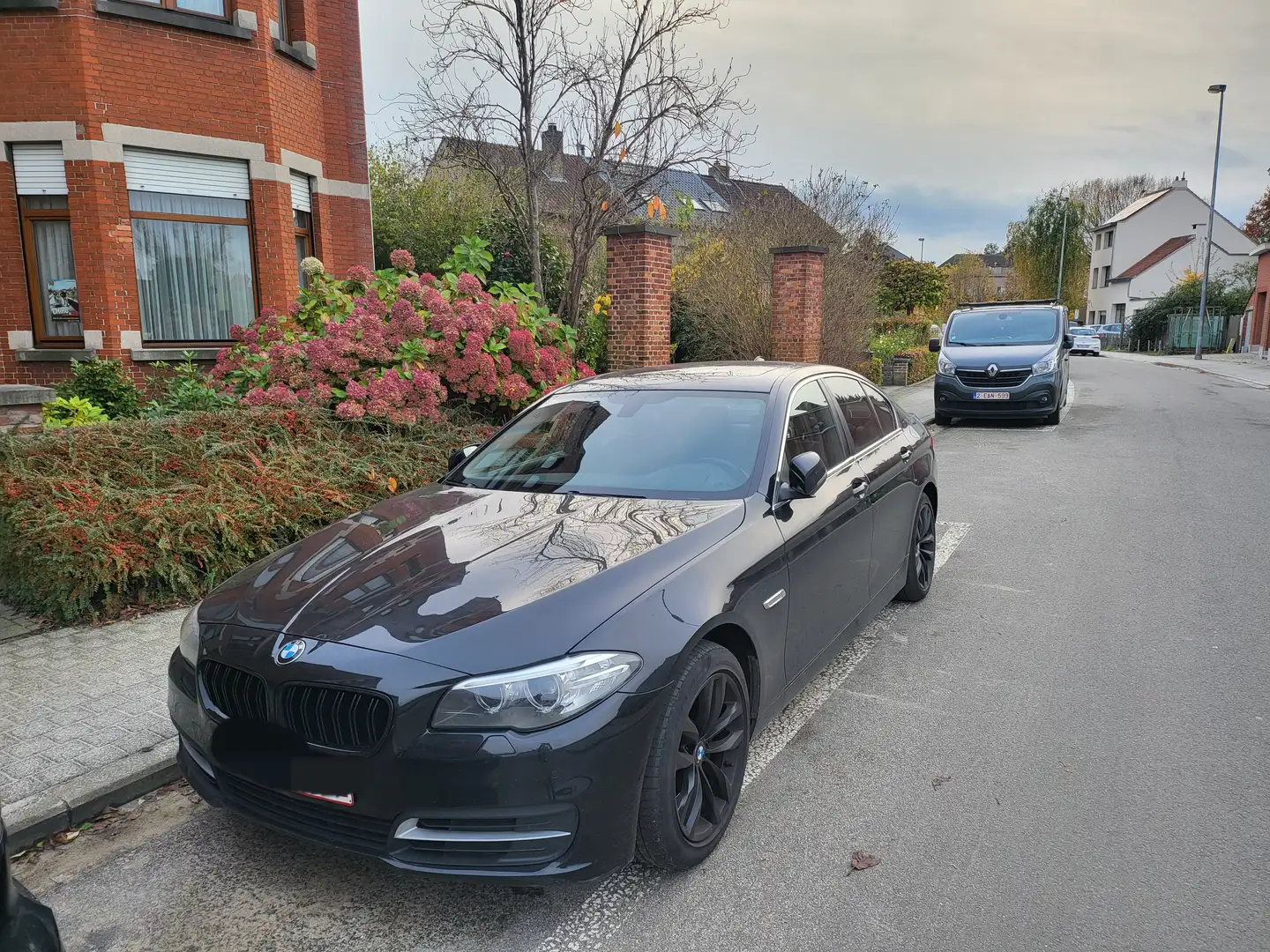 BMW 520 520d Aut. Noir - 2