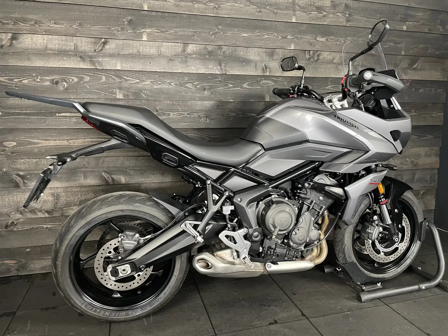 Triumph Tiger Sport 660 GRAPHITE Grijs - 2