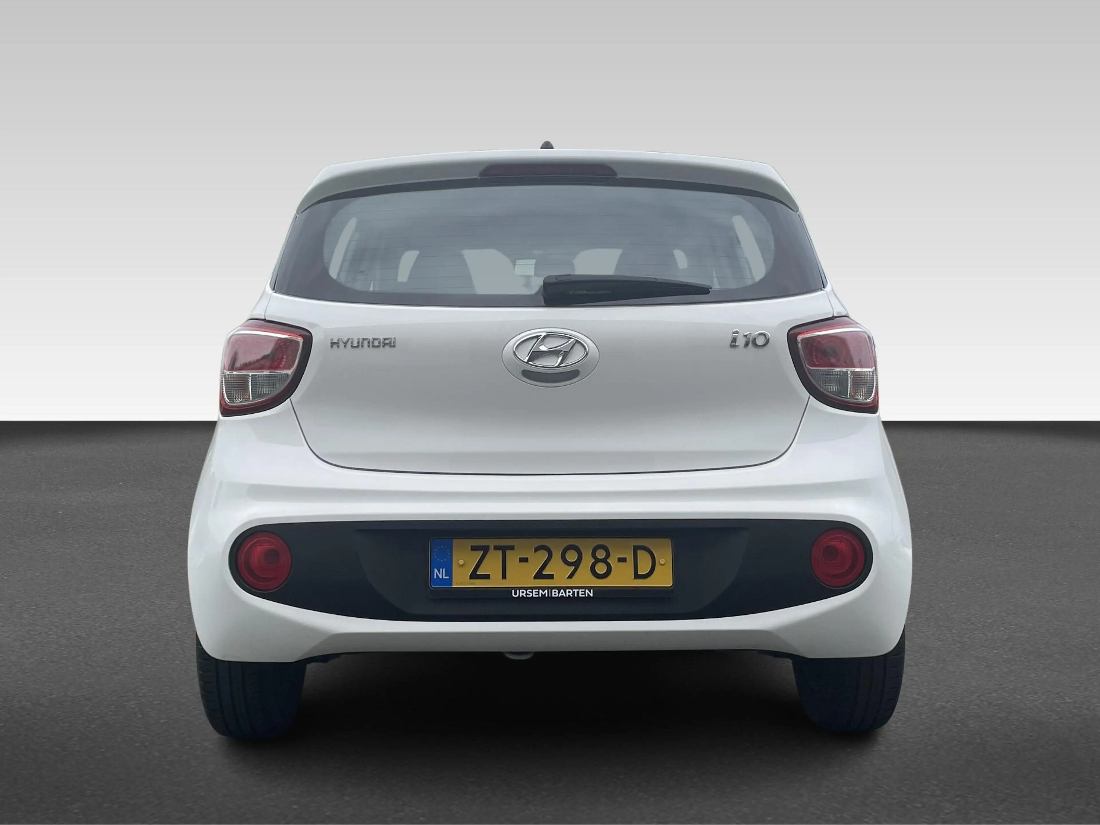 Hyundai i10 1.0i Comfort — photo 10
