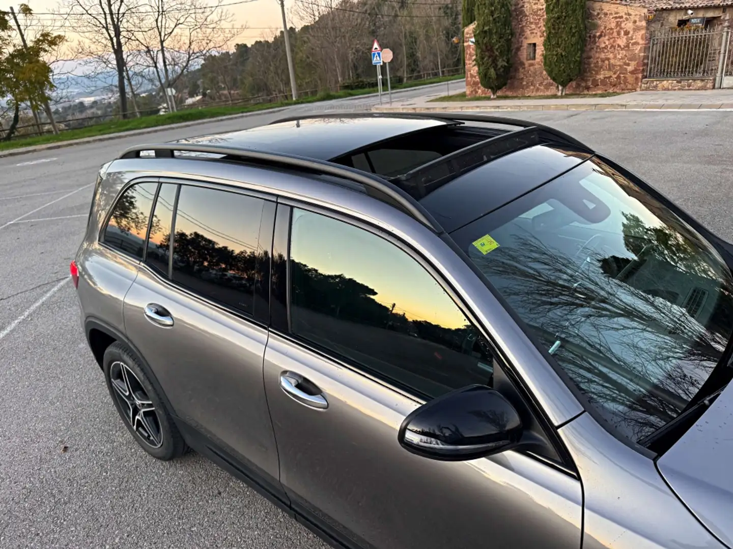 Mercedes-Benz GLB 220 220d 4Matic 8G-DCT Gris - 2