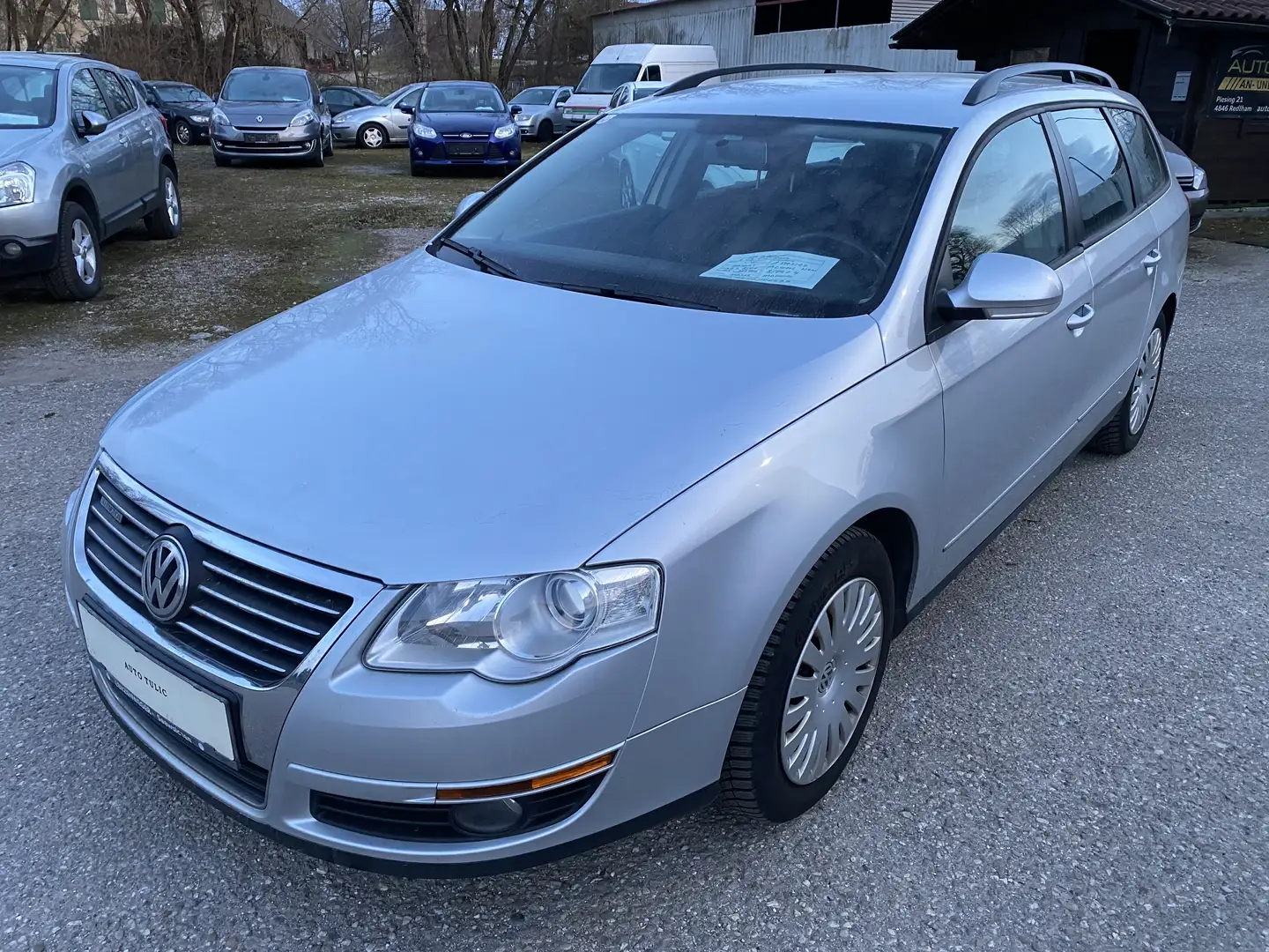 Volkswagen Passat Variant Blue Motion 1,9 TDI DPF ** 1 Besitz ** - 2