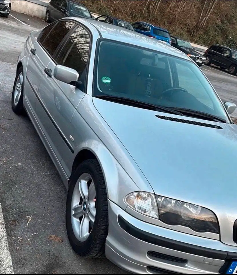 BMW 316i, foto 2